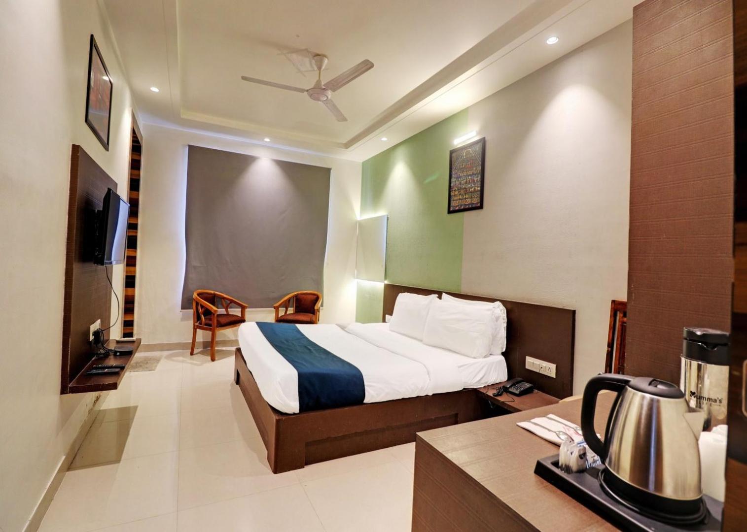 Hotel Mystic Inn Jaipur Bagian luar foto
