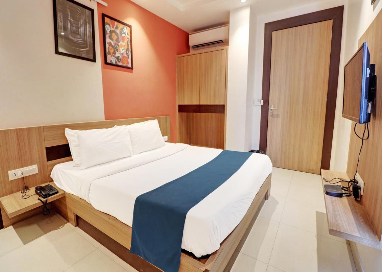 Hotel Mystic Inn Jaipur Bagian luar foto